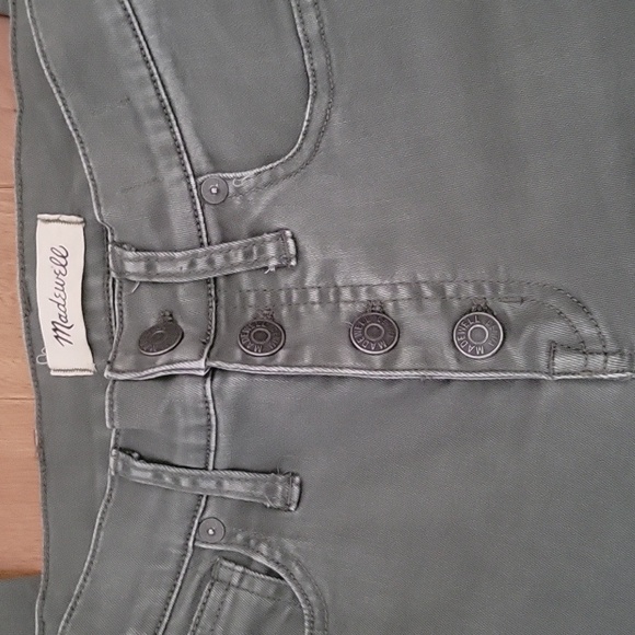 Madewell 9" High Rise Skinny Jeans in Olive Green Buton Front 24 Style J6660 - Picture 5 of 11